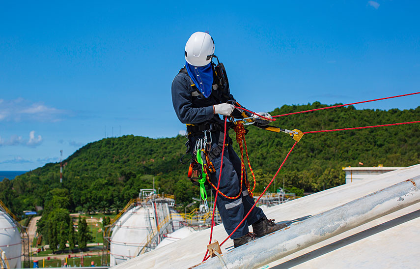 阿坝高处作业和高空架设的区别及共同点